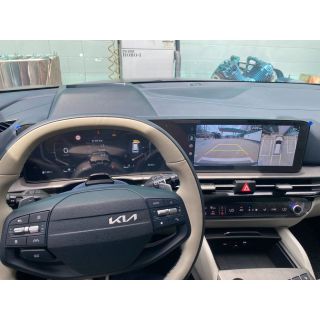 973270
