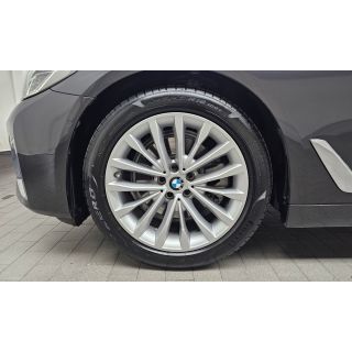 250835