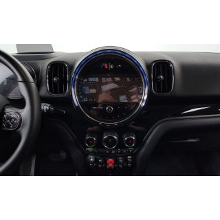 878902