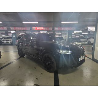 434617