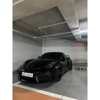 585639