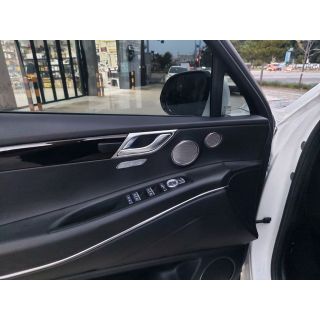 898242