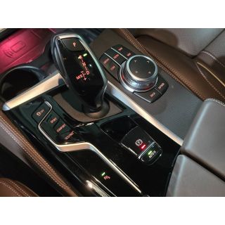 352608