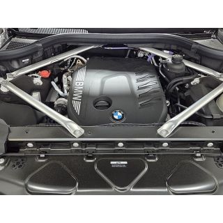 427333