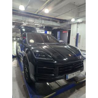 863600