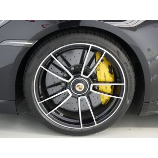 541518