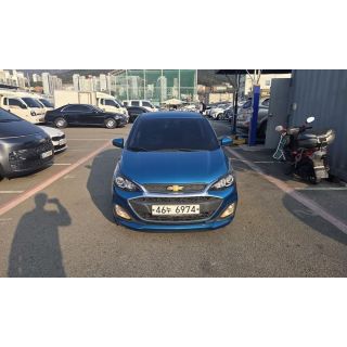 916353