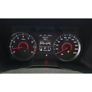 697057