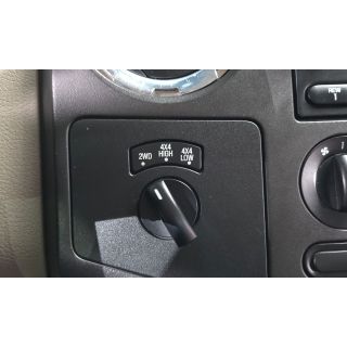873721
