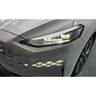 886903