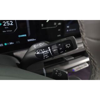 983053