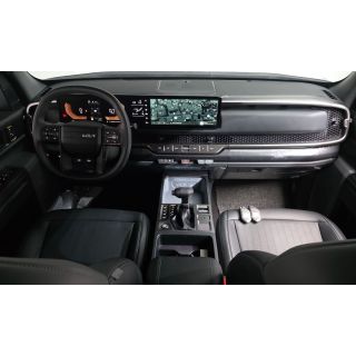 676323