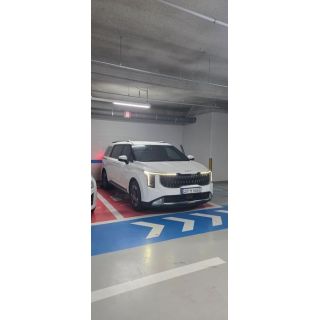328421