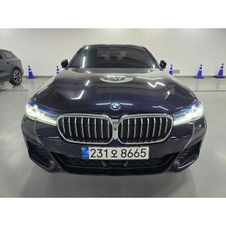 768902
