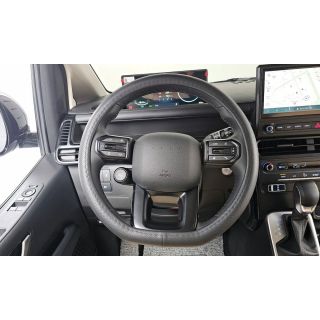 908906