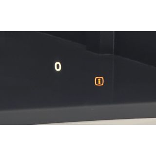826808