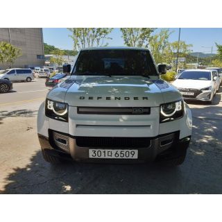 808742