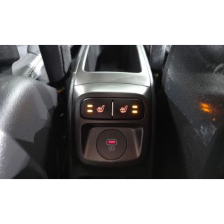 447228