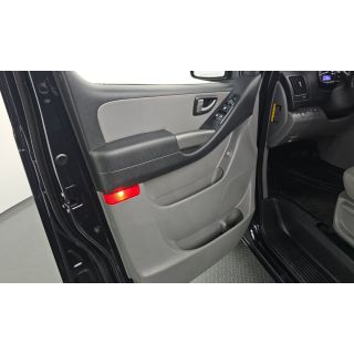 743763