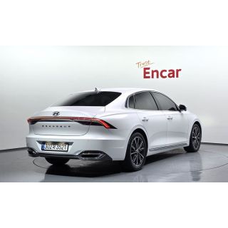 700769