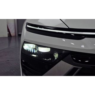 928700