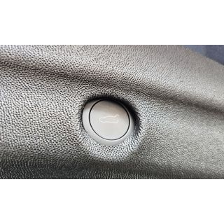134352