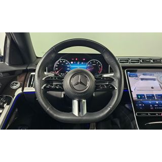 896931
