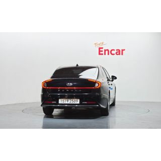 992766