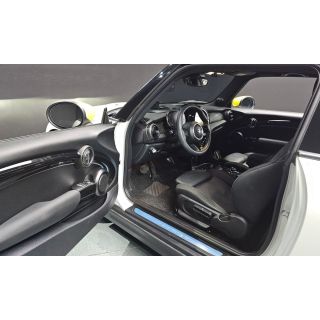 988044