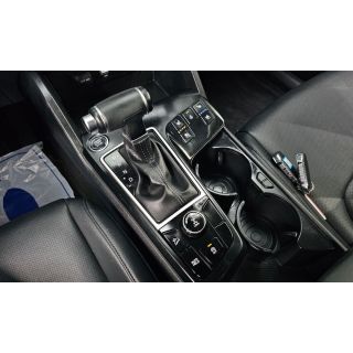 645643