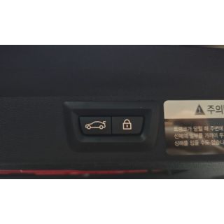 771884
