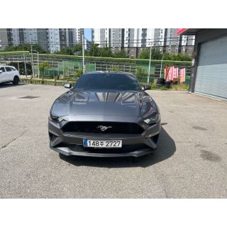 593704