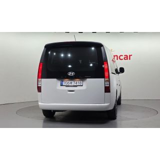 587057