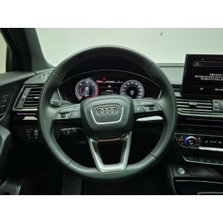 990379