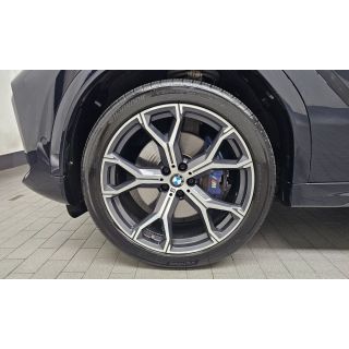 976465