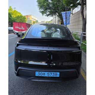 559761