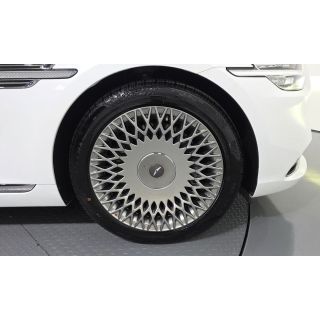 558226