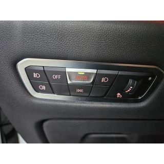 116858