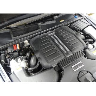 637608