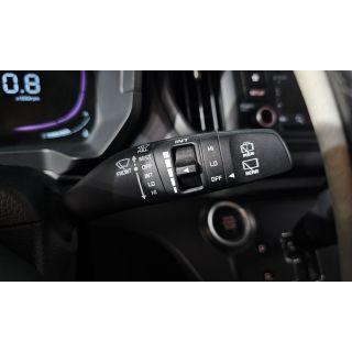 424137