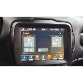 557812