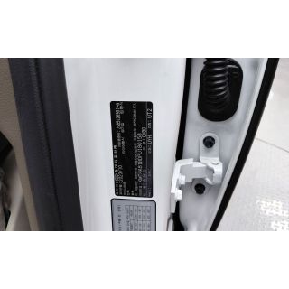 466305