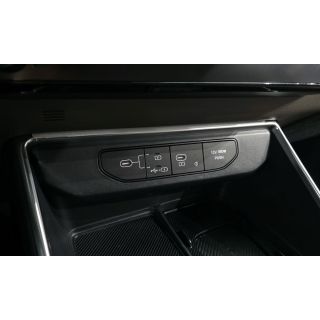 332070