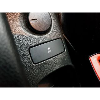 104629