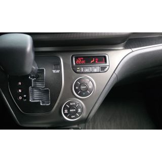 913801