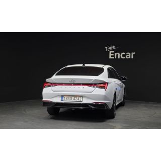 505692
