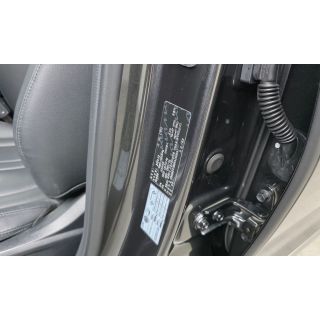 919352