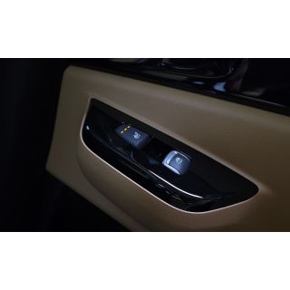 498067