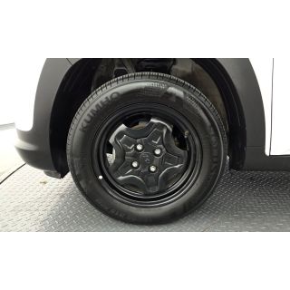 524027