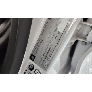 57448